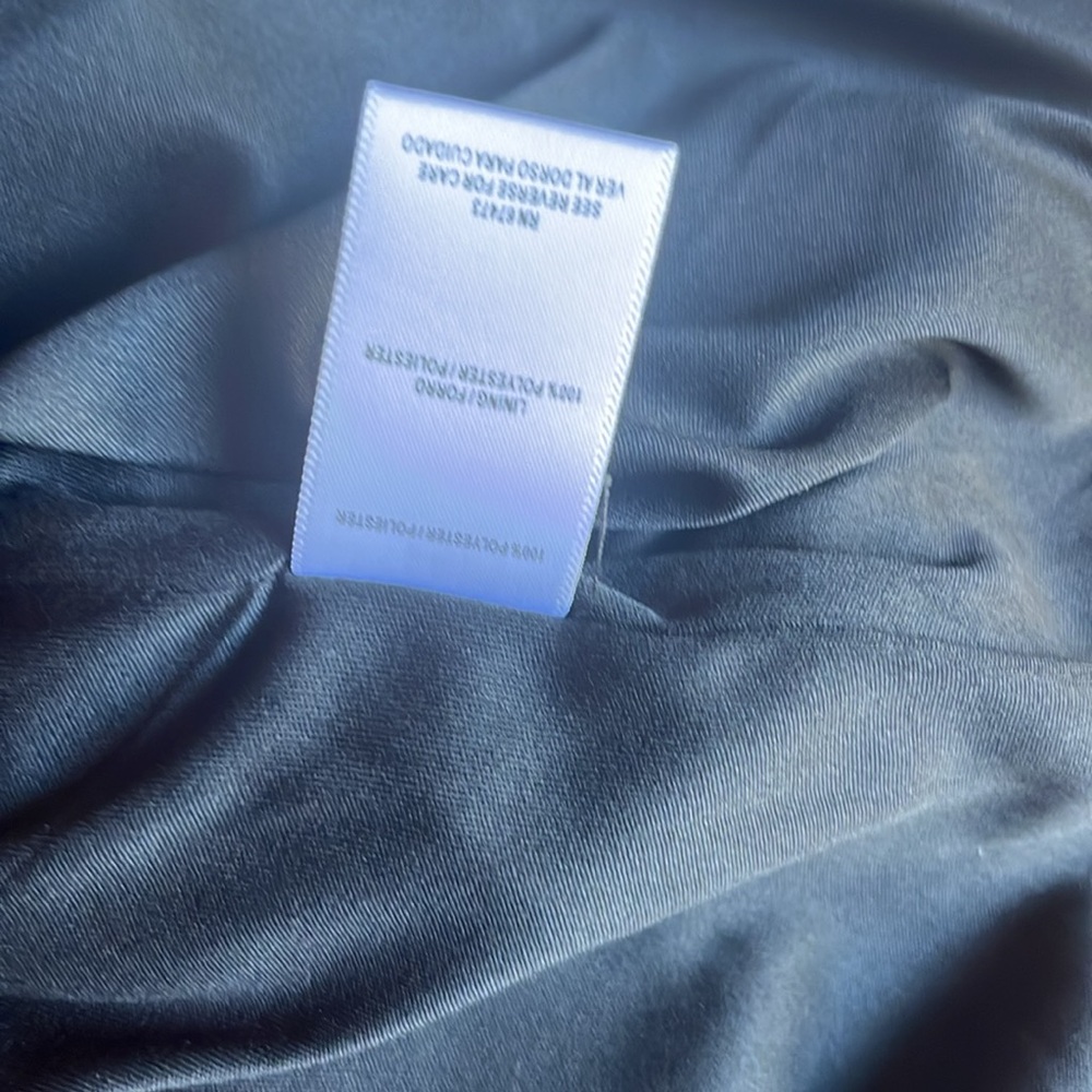 Dress - Picture 7 of 9